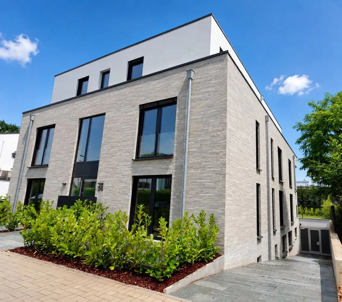 2 Zimmer Wohnung mit 85 m² in Köln – Bild 4