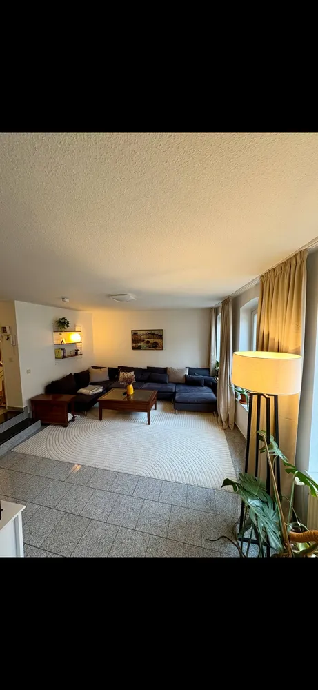 3 Zimmer Wohnung mit 72 m² in Köln – Bild 1
