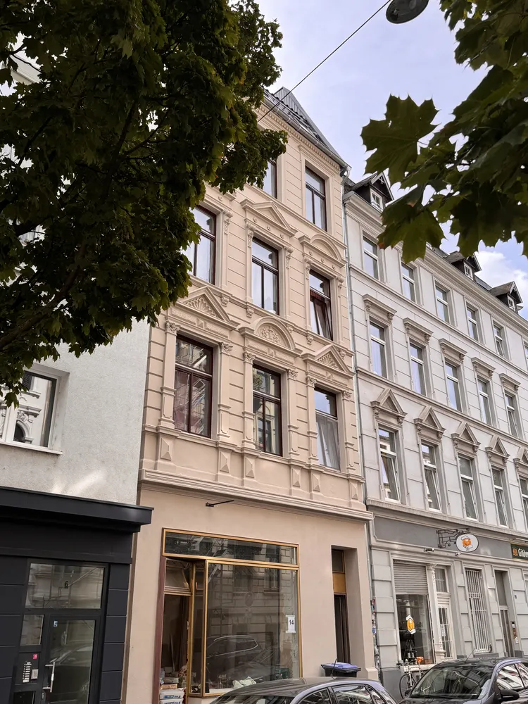 4 Zimmer Wohnung mit 91 m² in Köln – Bild 2