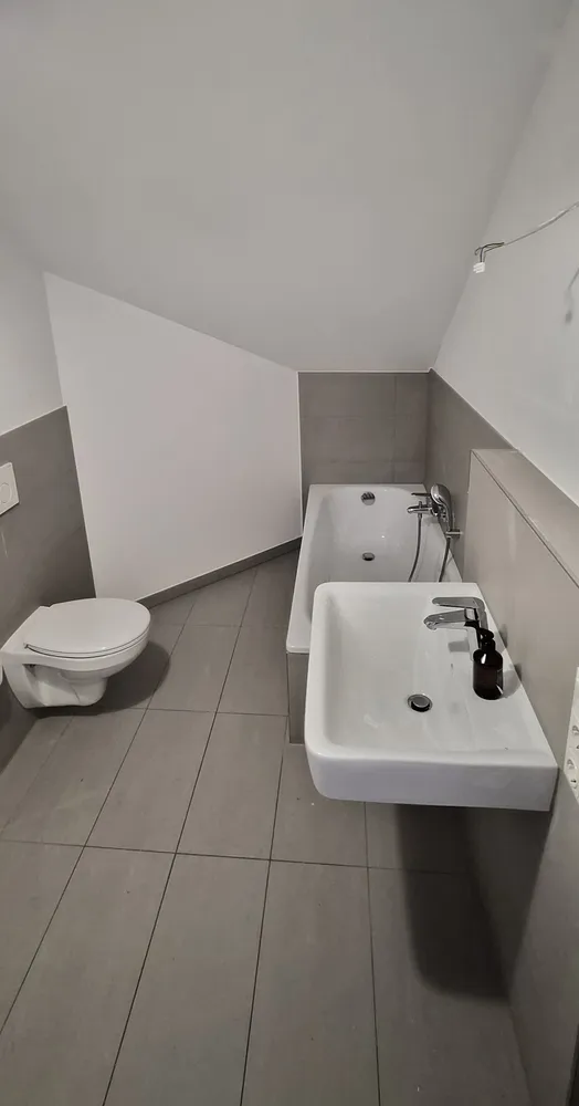 3 Zimmer Wohnung mit 81 m² in Aschaffenburg – Bild 1