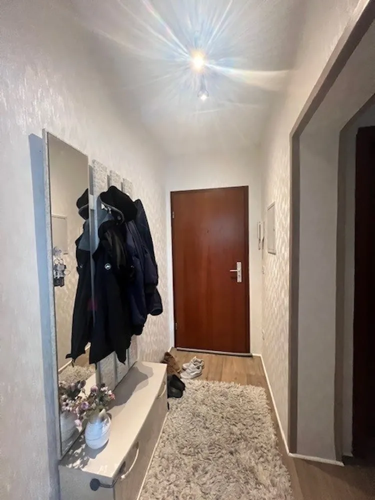 2 Zimmer Wohnung mit 58 m² in Krefeld – Bild 2