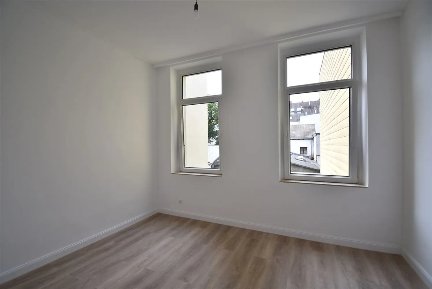 2 Zimmer Wohnung mit 81 m² in Krefeld – Bild 9