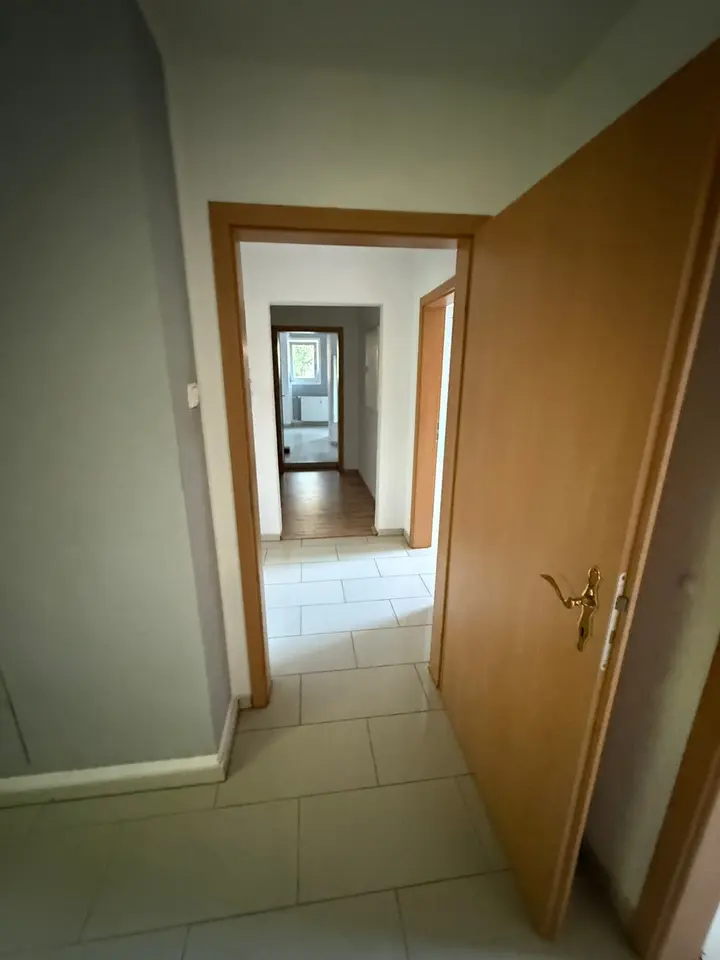 7 Zimmer Wohnung mit 175 m² in Duisburg – Bild 5