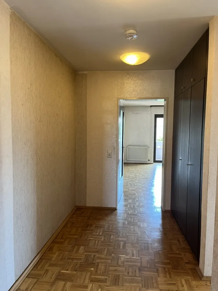 2 Zimmer Wohnung mit 60 m² in Düsseldorf – Bild 4