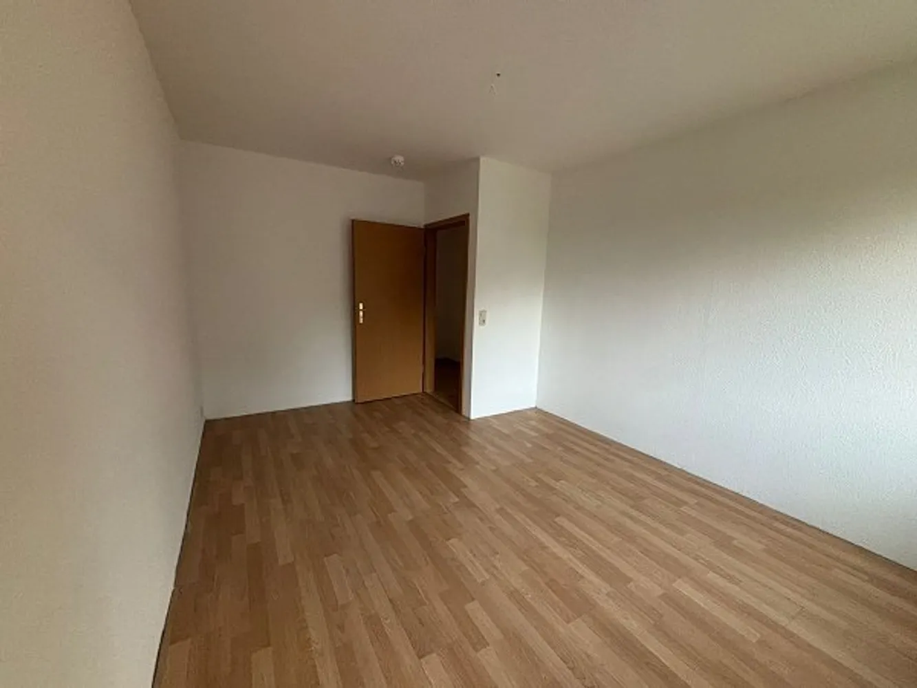 2 Zimmer Wohnung mit 66 m² in Magdeburg – Bild 12