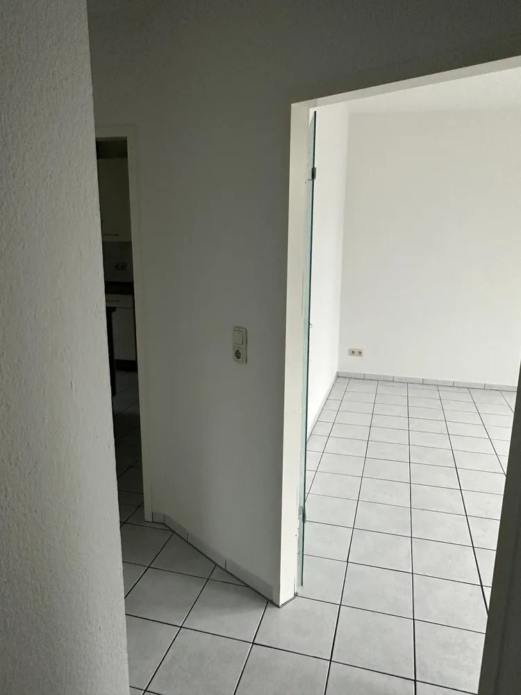 2 Zimmer Wohnung mit 60 m² in Köln – Bild 7