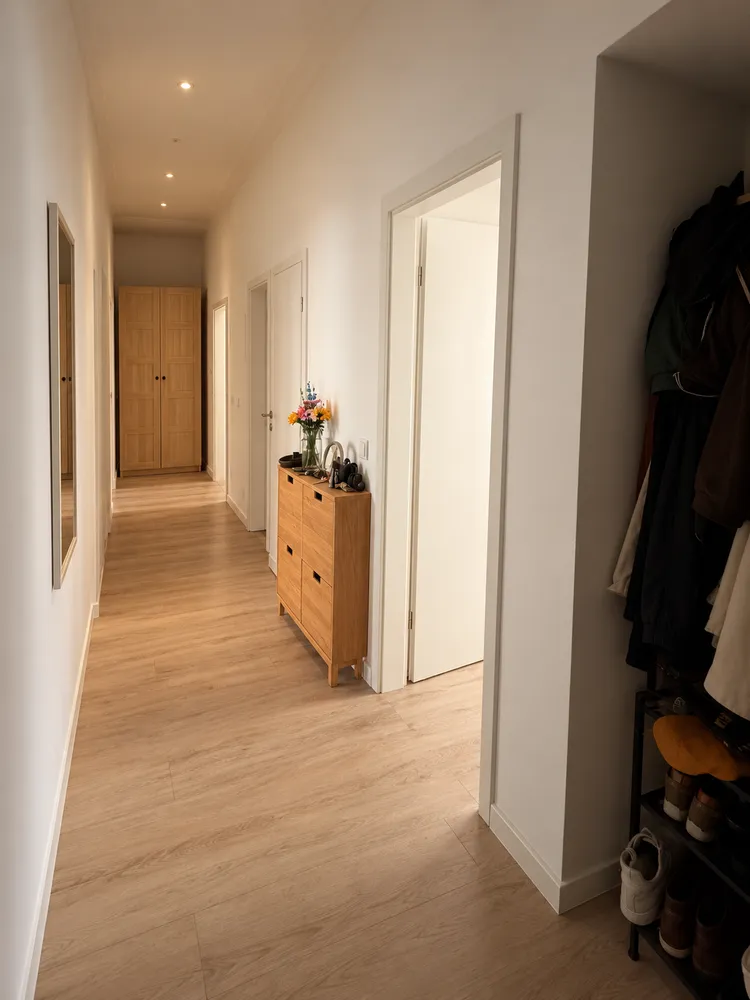 4 Zimmer Wohnung mit 104 m² in Düsseldorf – Bild 3