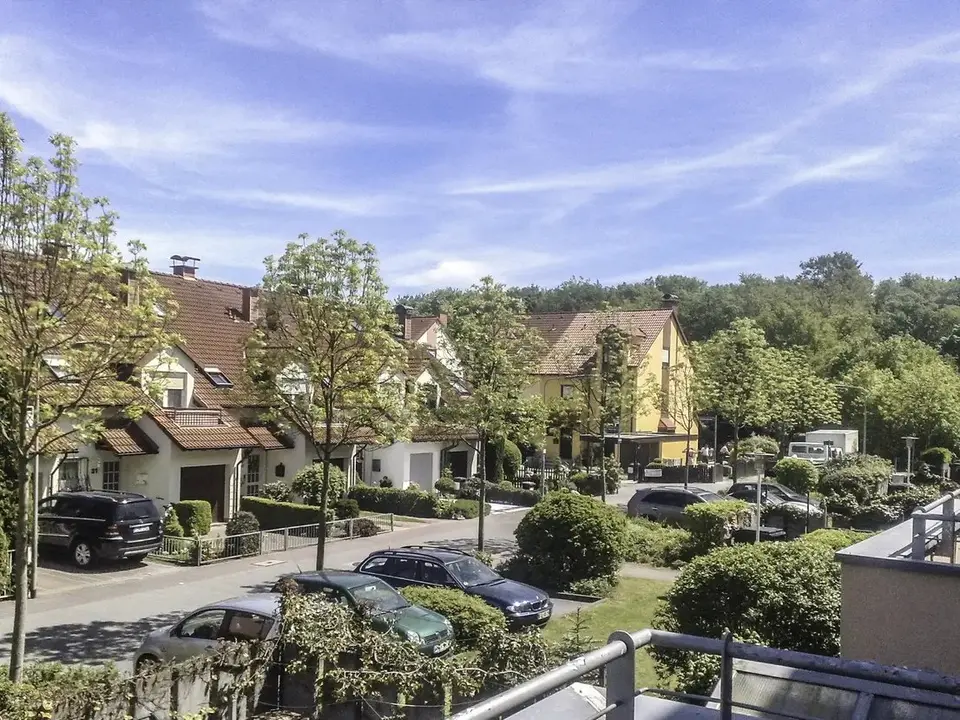 2 Zimmer Wohnung mit 82 m² in Frankfurt am Main – Bild 7