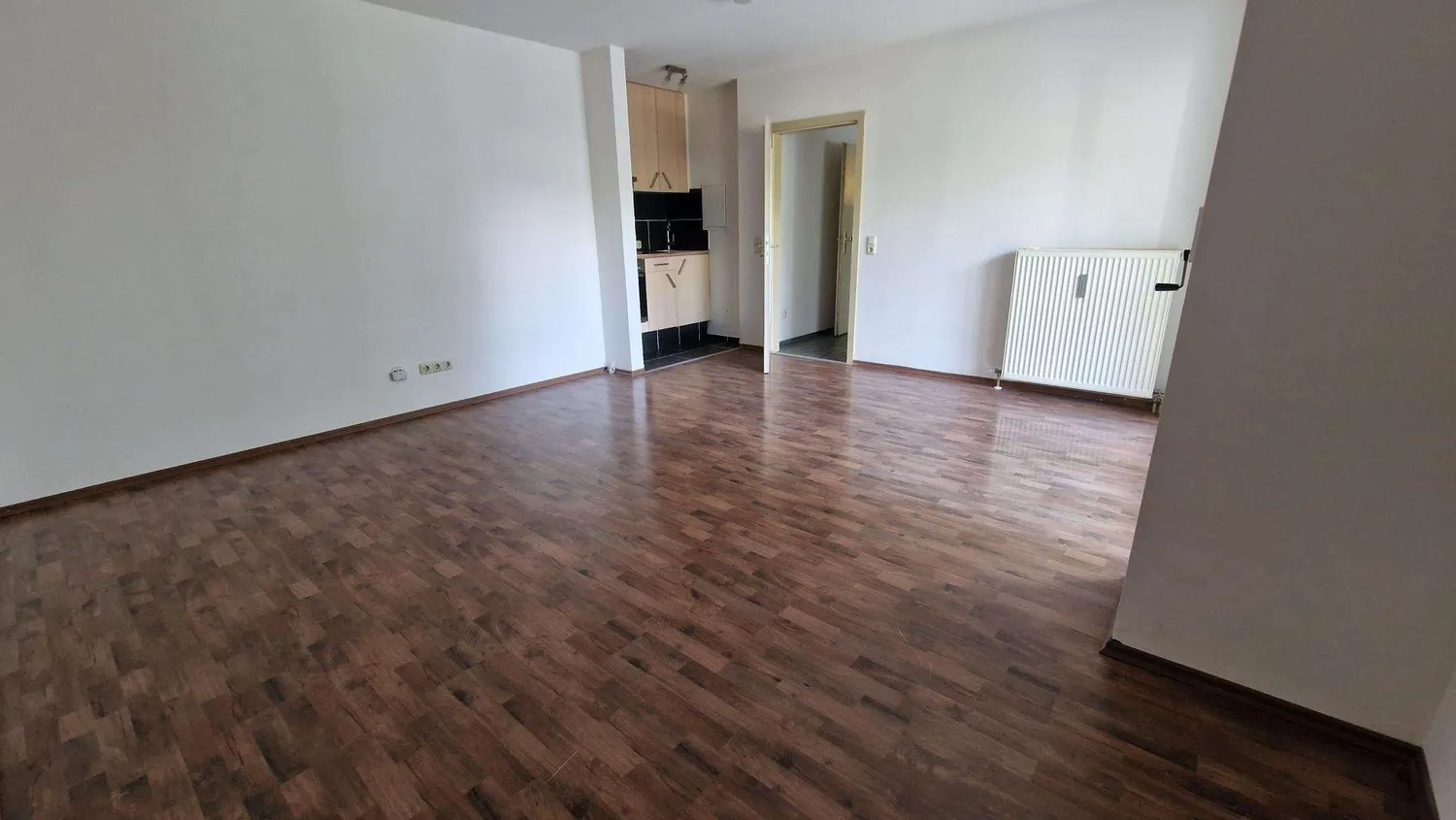 1 Zimmer Wohnung mit 32 m² in Hof – Bild 1