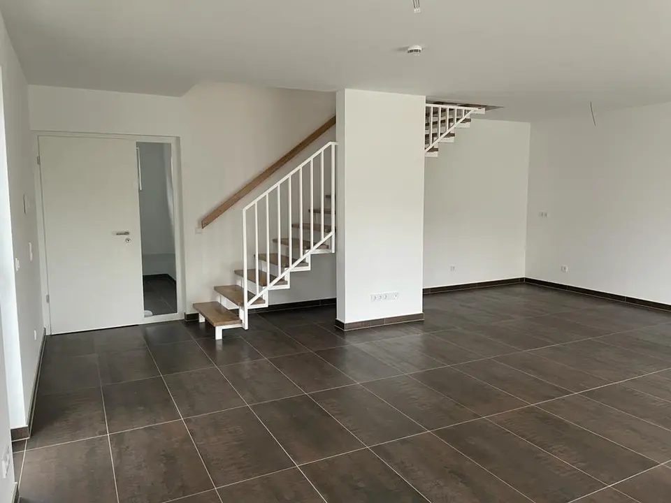 4 Zimmer Haus mit 123 m² in Erfurt – Bild 2