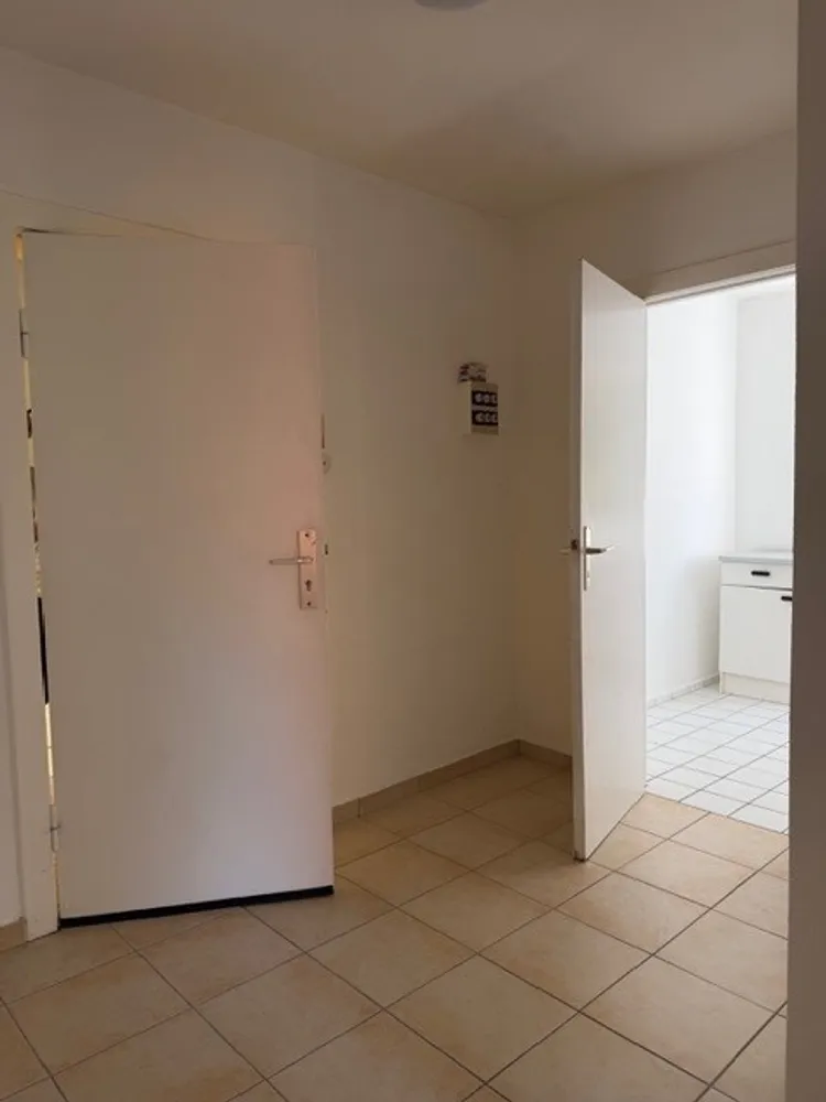2 Zimmer Wohnung mit 43 m² in Lübeck – Bild 4
