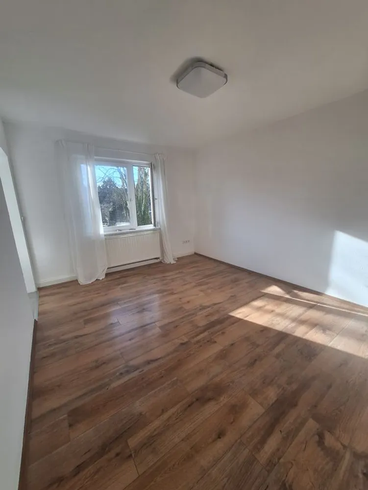2 Zimmer Wohnung mit 38 m² in Köln – Bild 8