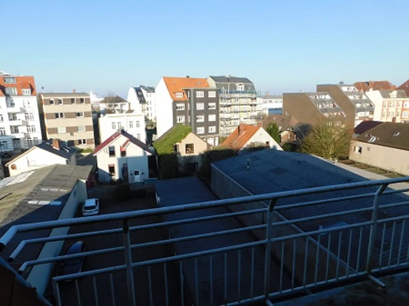 3 Zimmer Wohnung mit 110 m² in Cuxhaven – Bild 2
