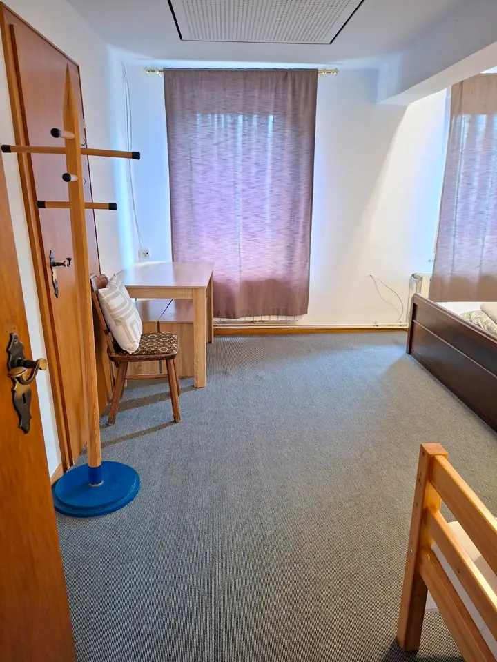 2 Zimmer Wohnung mit 70 m² in Mönchengladbach – Bild 2