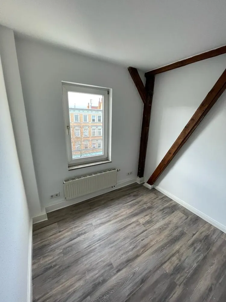 4 Zimmer Wohnung mit 88 m² in Halle (Saale) – Bild 10
