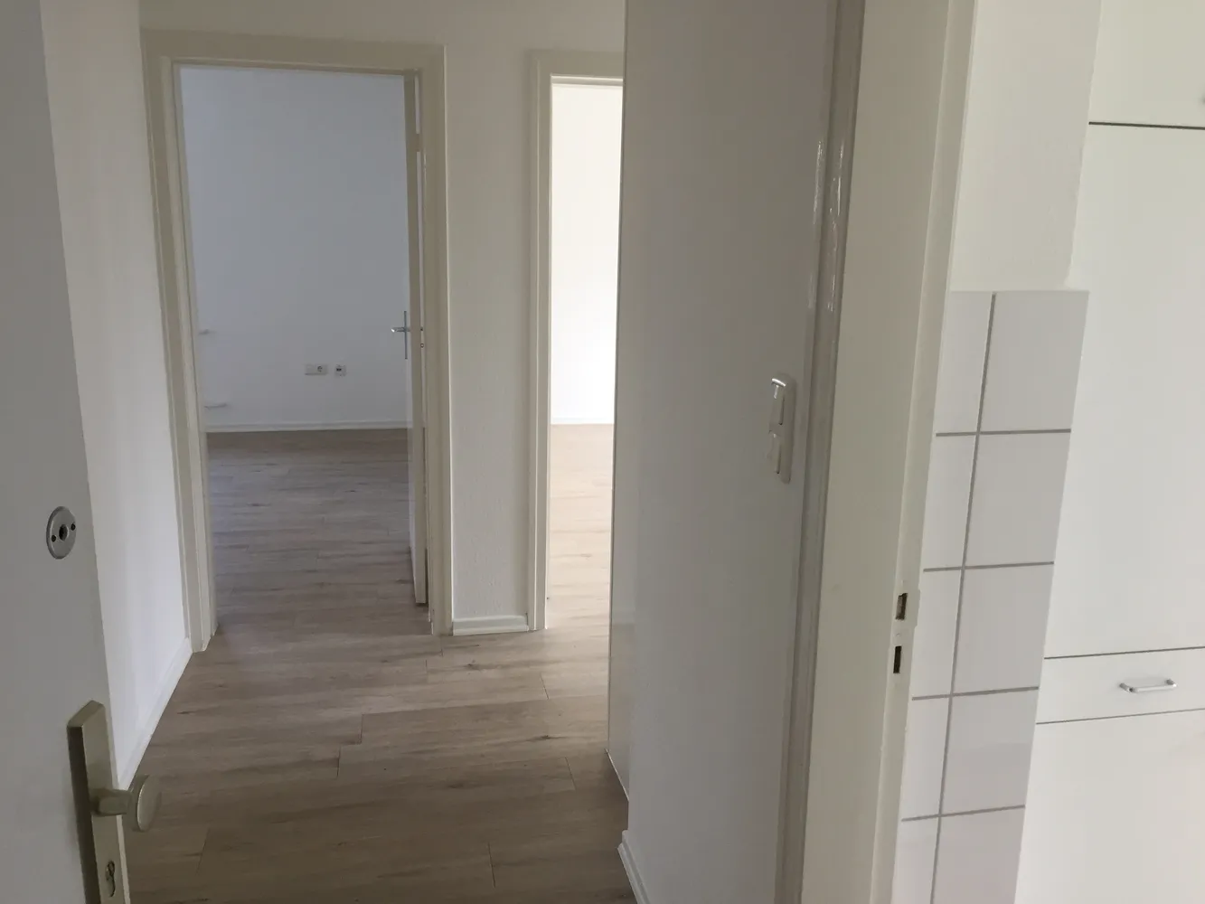 2 Zimmer Wohnung mit 55 m² in Lübeck – Bild 2