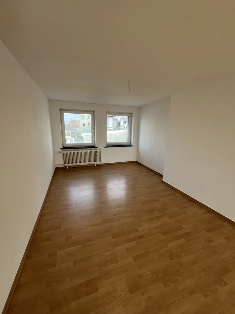 2 Zimmer Wohnung mit 70 m² in Hannover – Bild 2