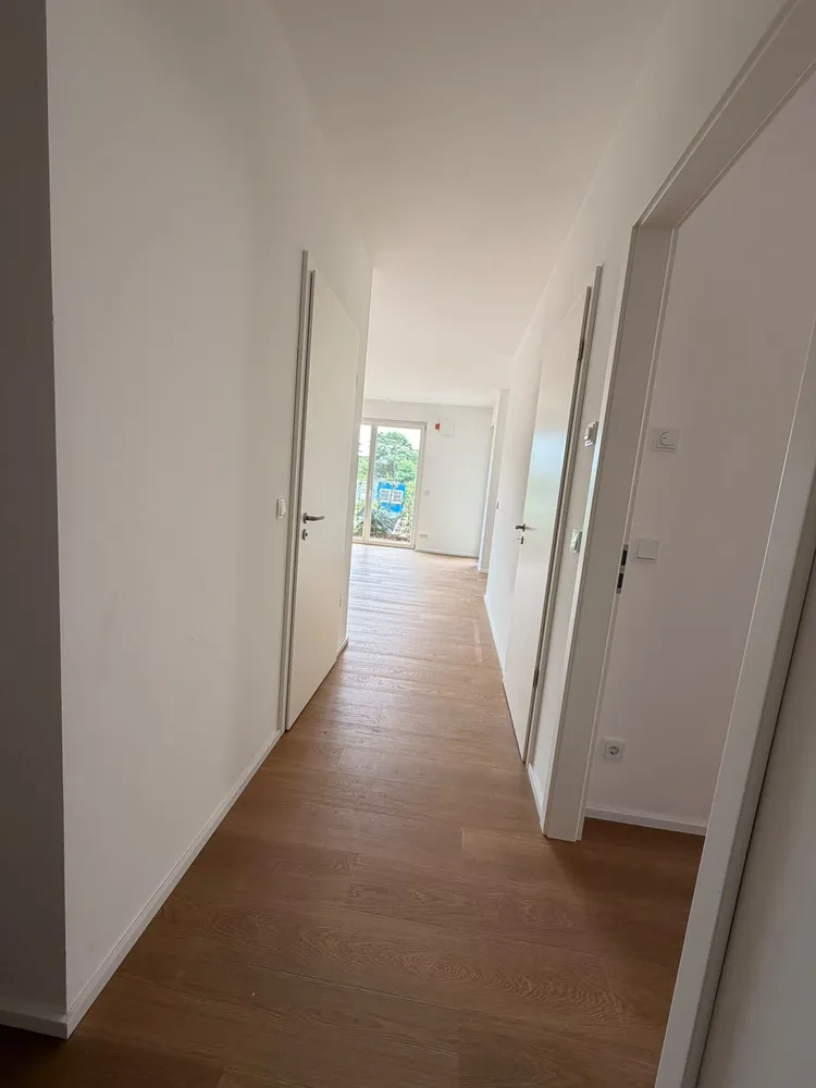 2 room apartment with 76 m² in Berlin – Photo 12