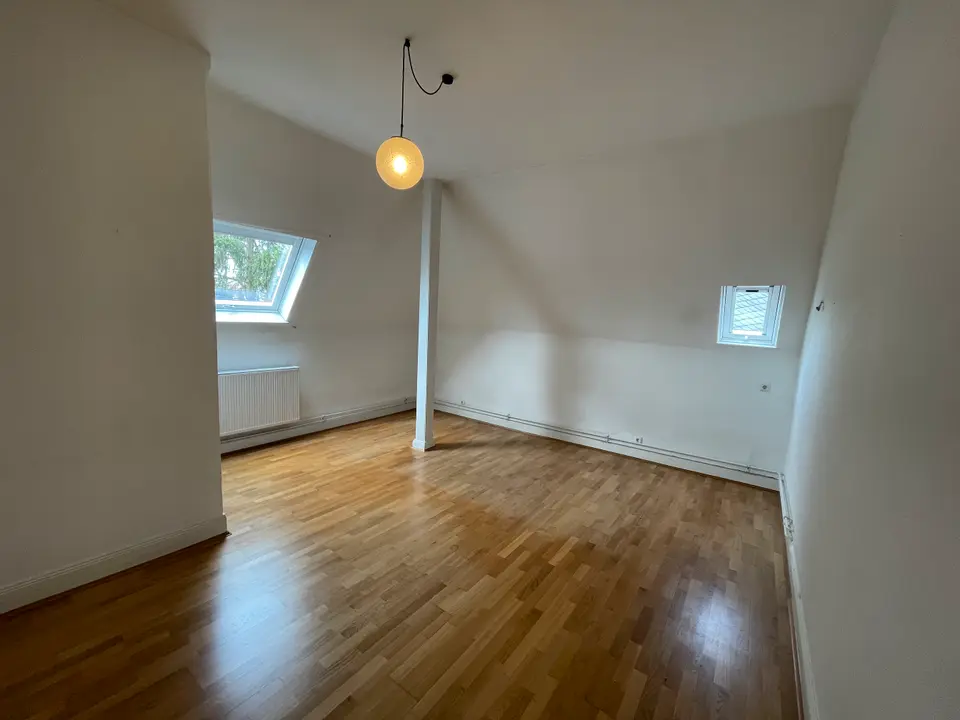 5 room apartment with 145 m² in Limburg an der Lahn – Photo 2