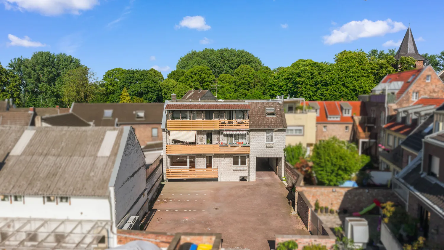 3 Zimmer Wohnung mit 102 m² in Köln – Bild 9