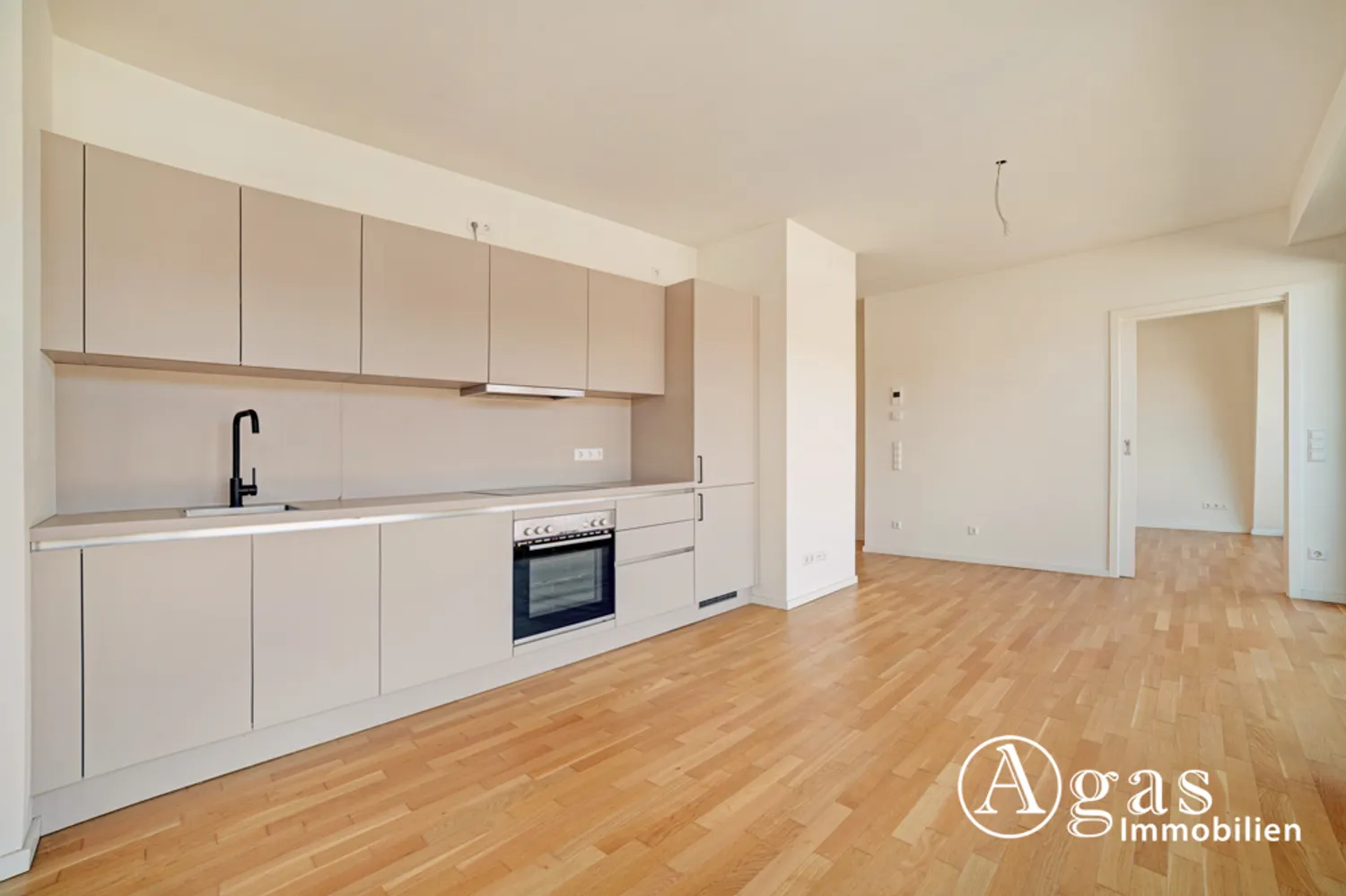 3 room apartment with 61 m² in Berlin – Photo 1