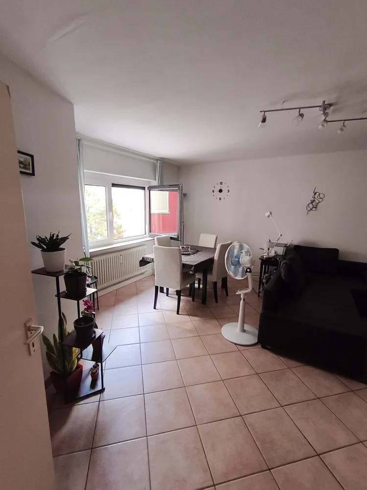 2 Zimmer Wohnung mit 63 m² in Karlsruhe – Bild 1