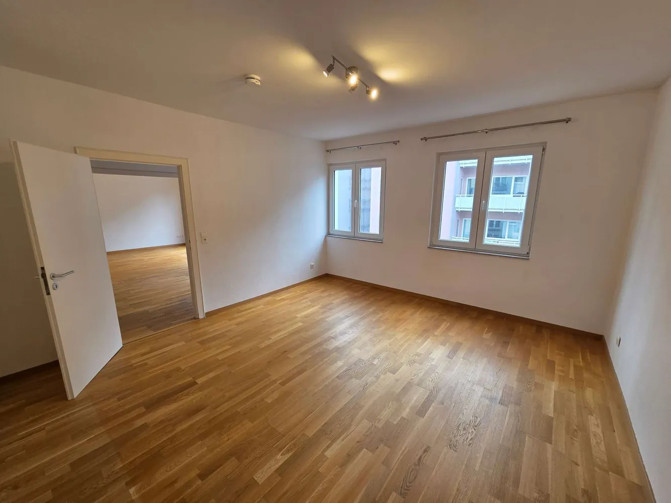 2 Zimmer Wohnung mit 73 m² in Frankfurt am Main – Bild 4