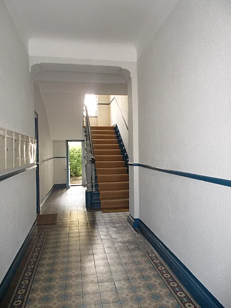 4 Zimmer Wohnung mit 105 m² in Berlin – Bild 2