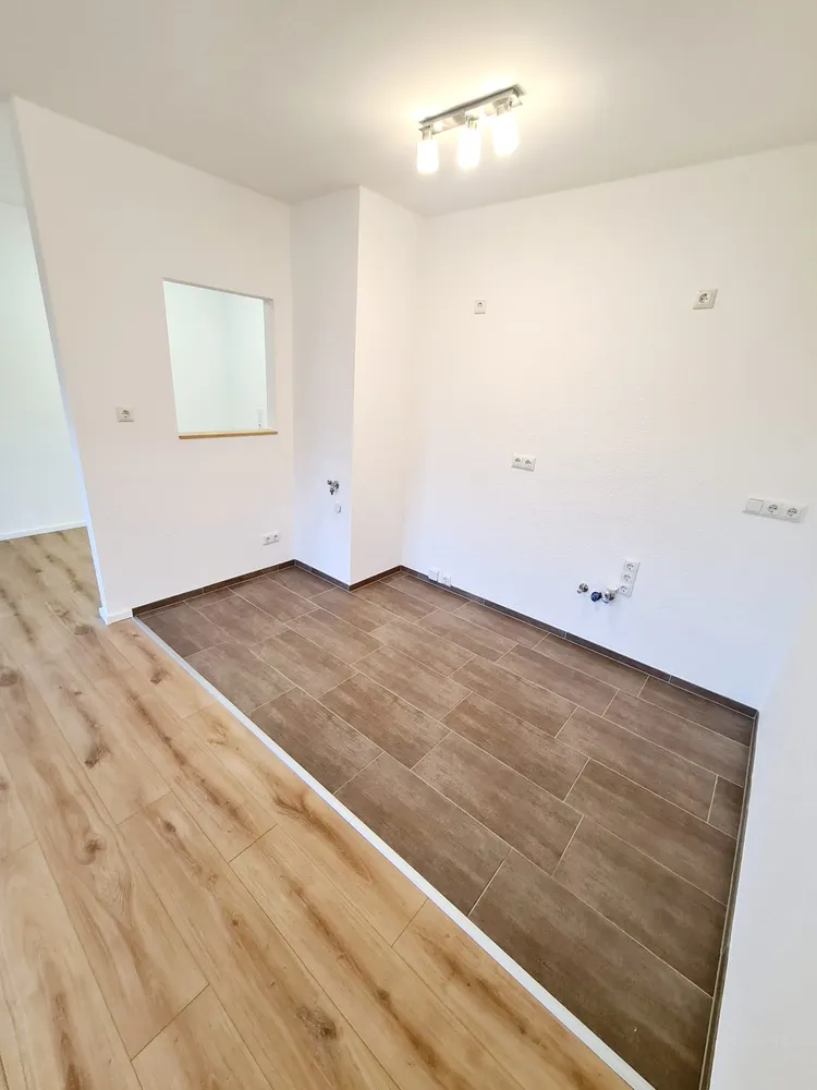 1 room apartment with 38 m² in Saarbrücken – Photo 4