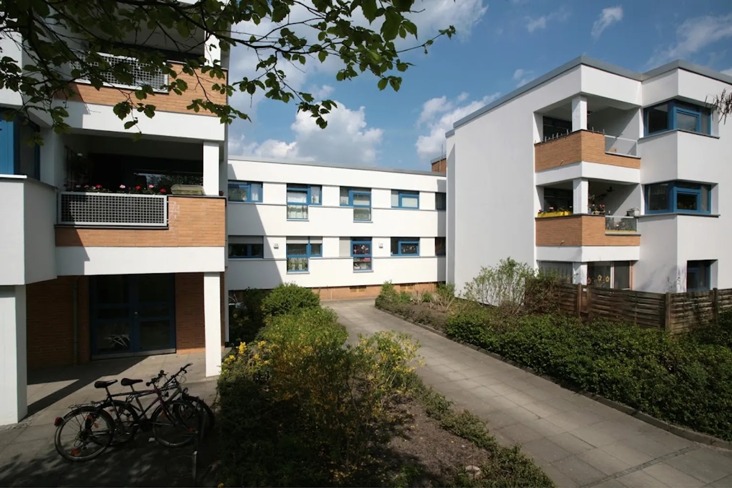 4 Zimmer Wohnung mit 95 m² in Berlin – Bild 1