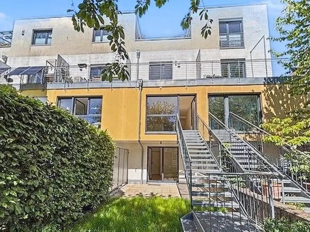 4 Zimmer Wohnung mit 105 m² in Regensburg – Bild 7