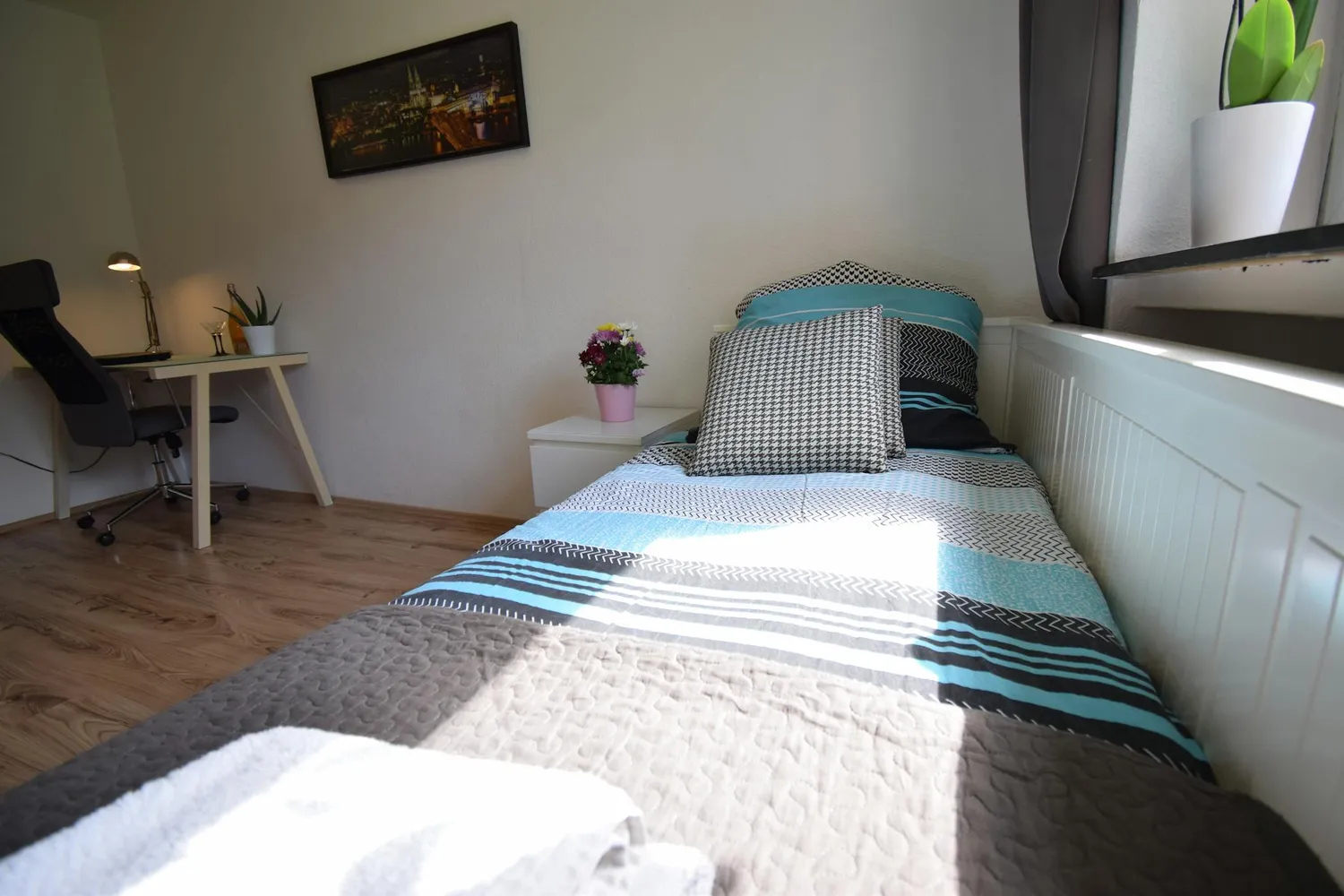 WG-Zimmer in Hürth – Bild 7