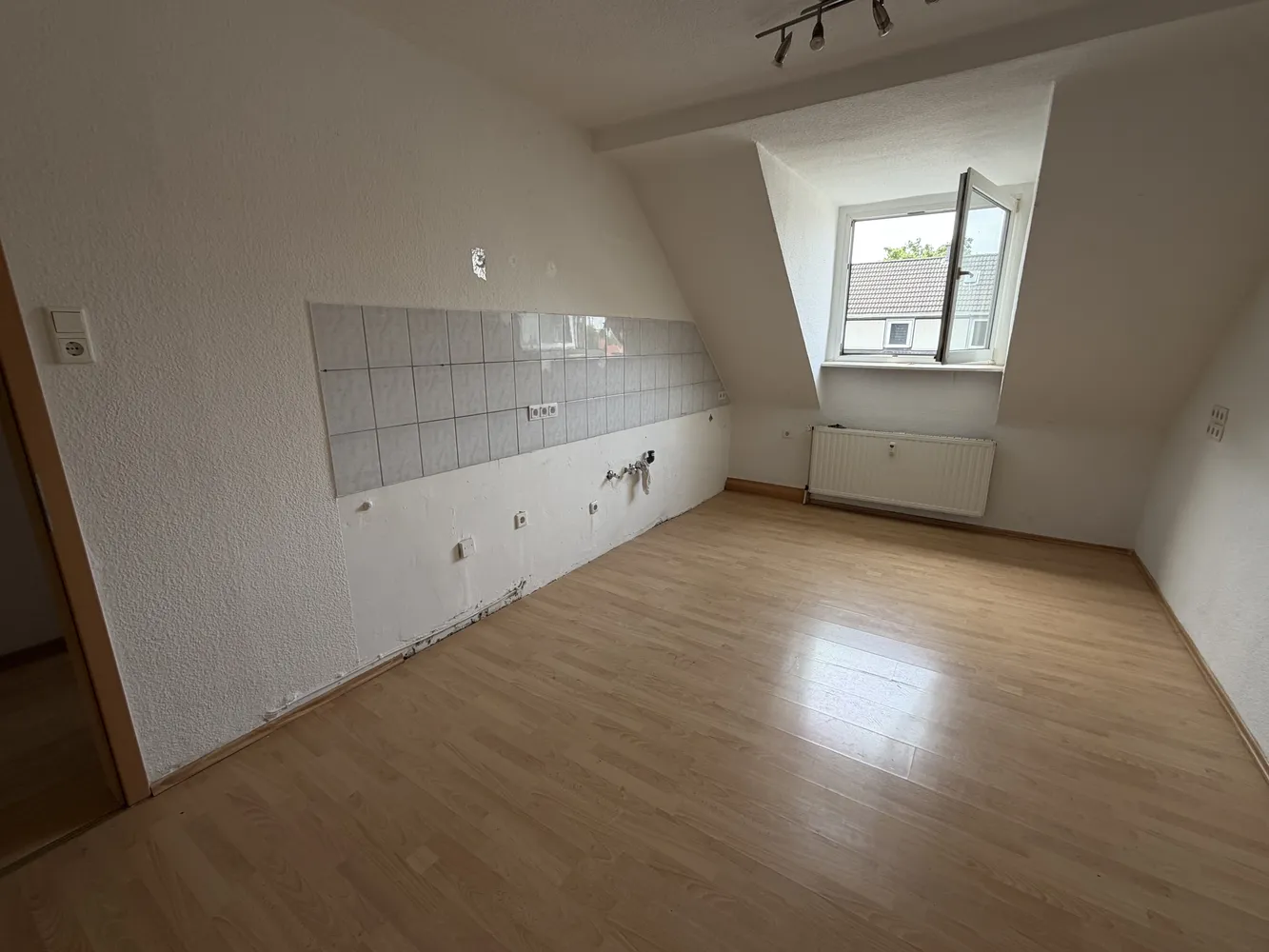 4 Zimmer Wohnung mit 139 m² in Gelsenkirchen – Bild 2