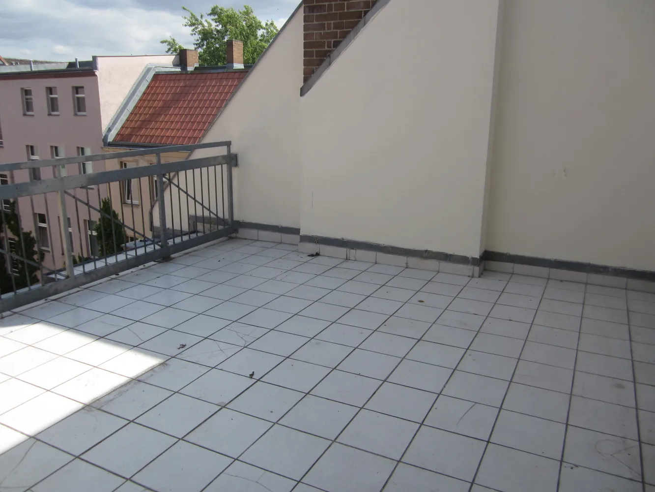 3 Zimmer Wohnung mit 127 m² in Berlin – Bild 3