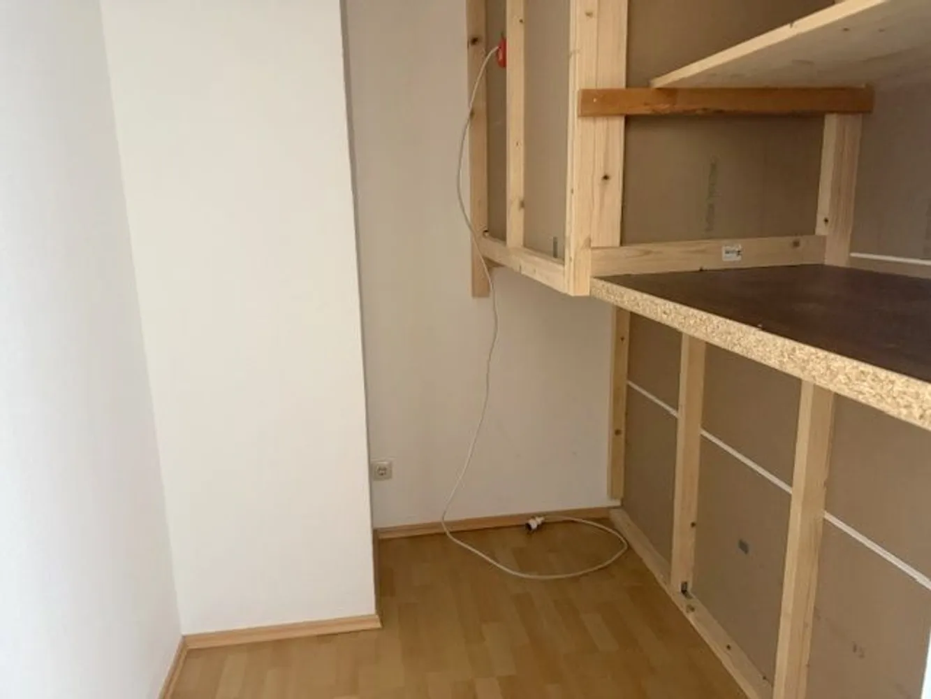 4 Zimmer Wohnung mit 100 m² in Güstrow – Bild 9