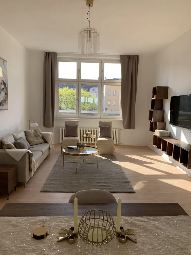 3 Zimmer Wohnung mit 95 m² in Berlin – Bild 2