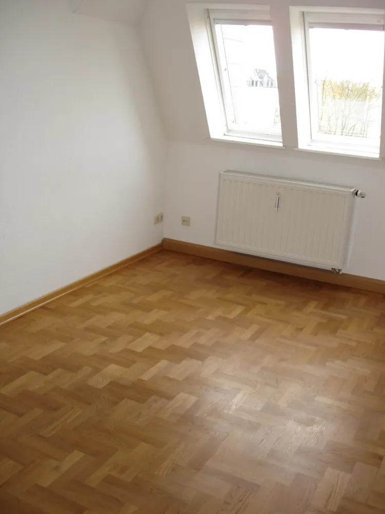 4 Zimmer Wohnung mit 103 m² in Plauen – Bild 8