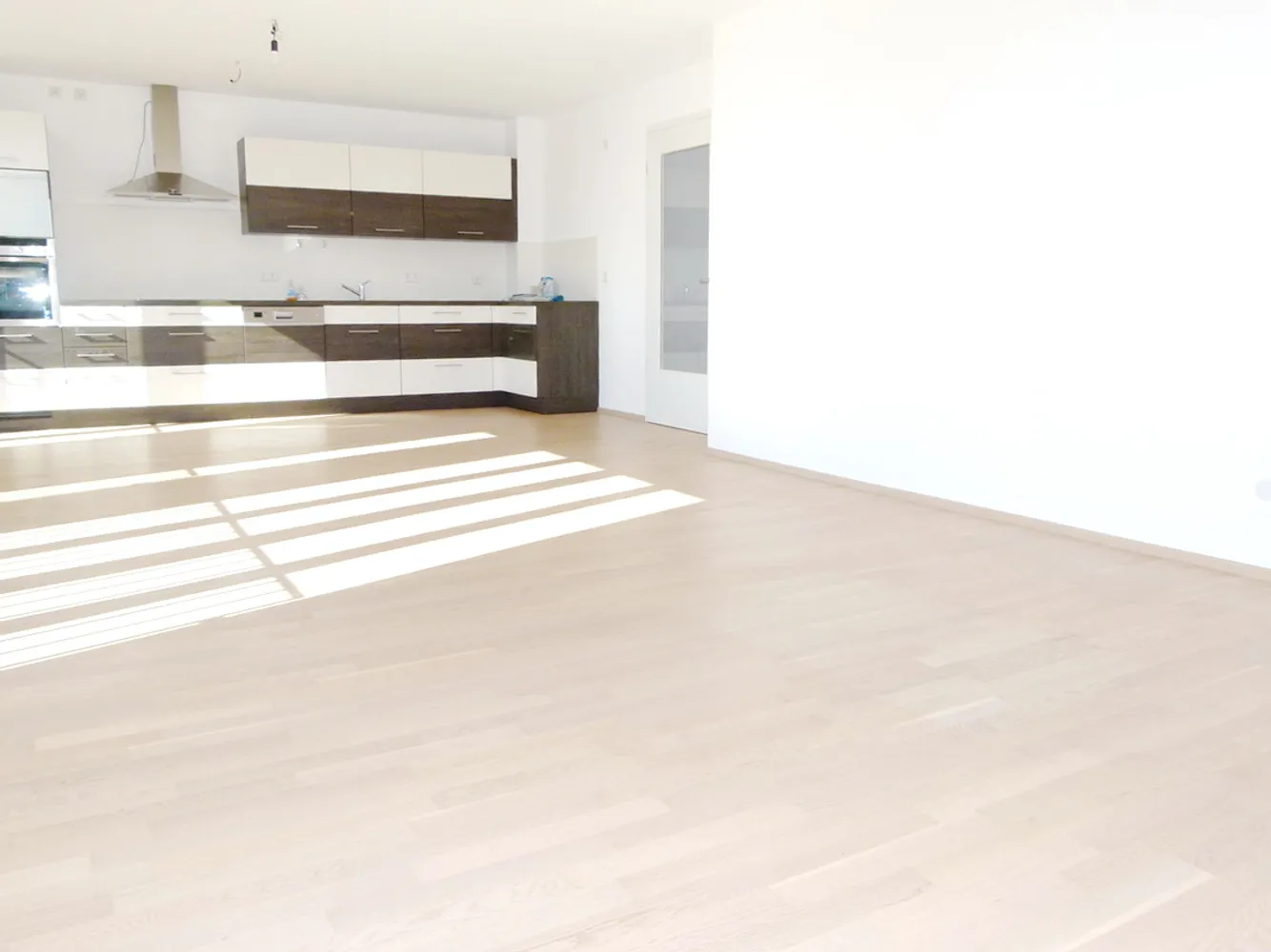 3 Zimmer Wohnung mit 111 m² in München – Bild 3