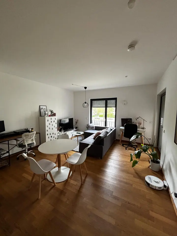 WG-Zimmer mit 55 m² in Frechen – Bild 1