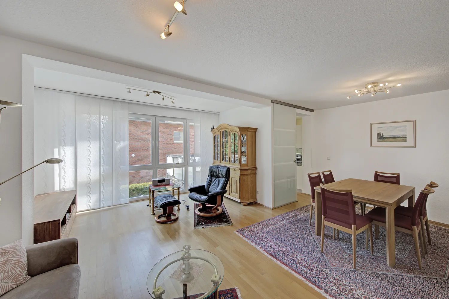 3 Zimmer Wohnung mit 96 m² in Krefeld – Bild 2