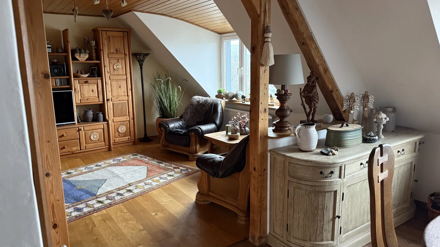 5 Zimmer Wohnung mit 128 m² in Wuppertal – Bild 2