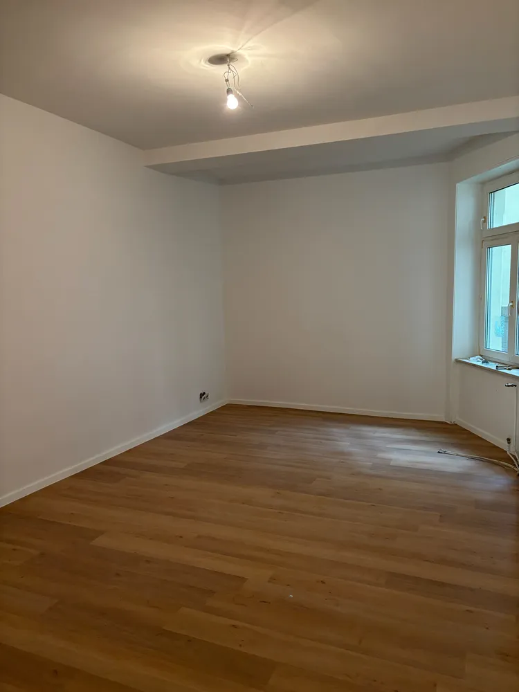 4 Zimmer Wohnung mit 85 m² in Wiesbaden – Bild 2