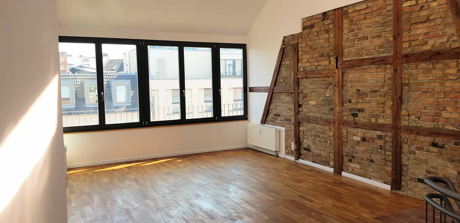 3 Zimmer Wohnung mit 99 m² in Berlin – Bild 2
