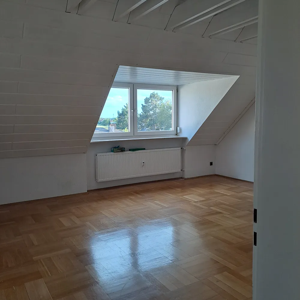 3 Zimmer Wohnung mit 102 m² in Nürnberg – Bild 3