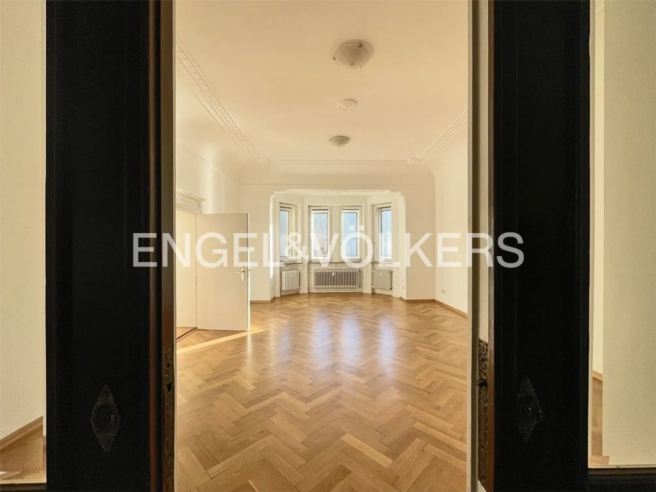 7 Zimmer Wohnung mit 200 m² in Heidelberg – Bild 4
