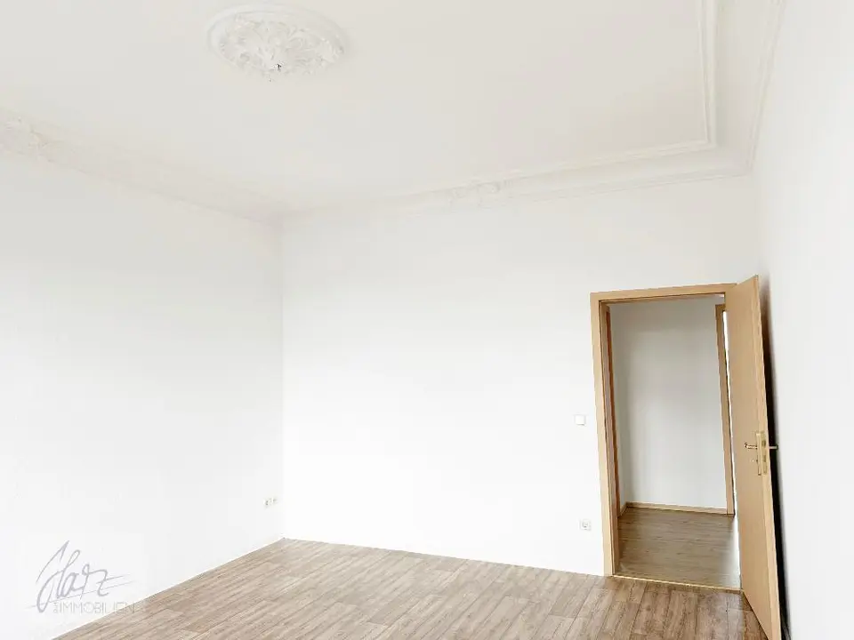 2 Zimmer Wohnung mit 74 m² in Riesa – Bild 4