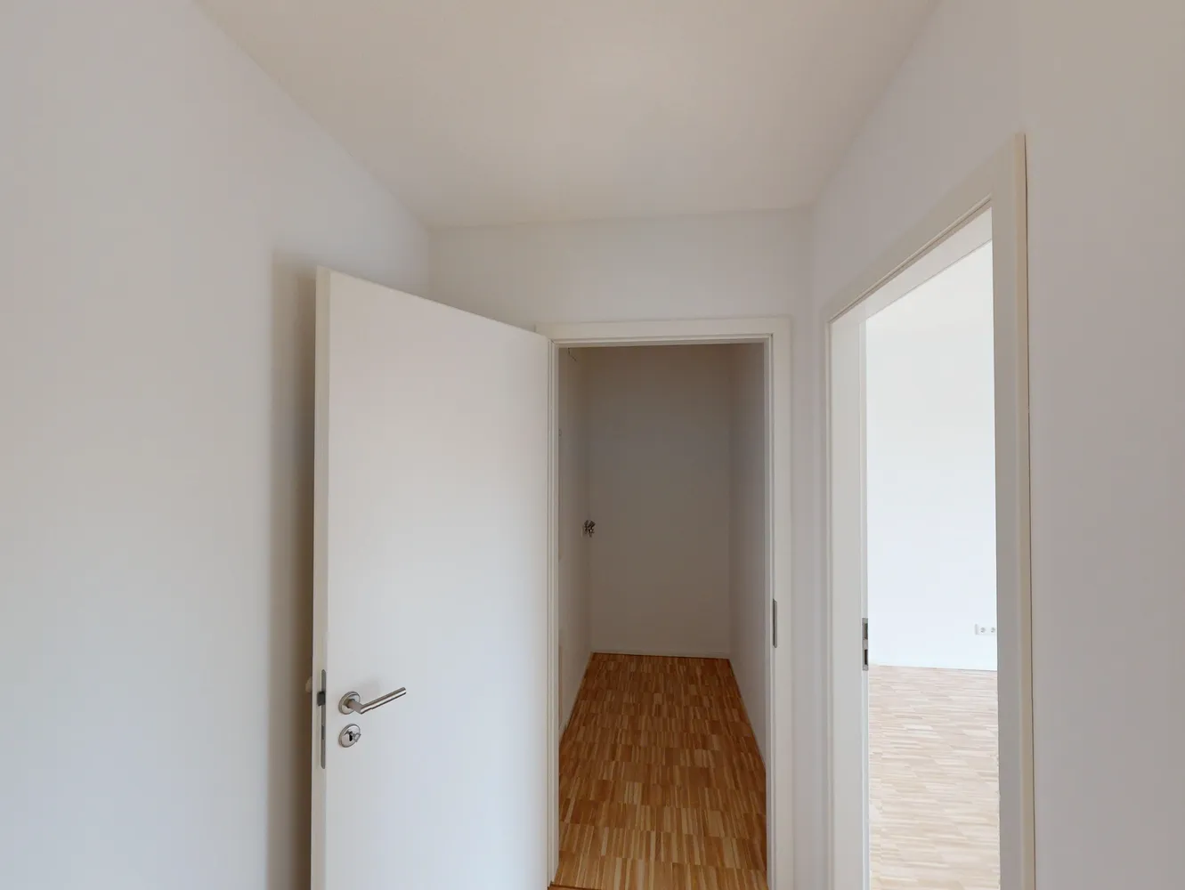 3 Zimmer Wohnung mit 99 m² in Düsseldorf – Bild 11