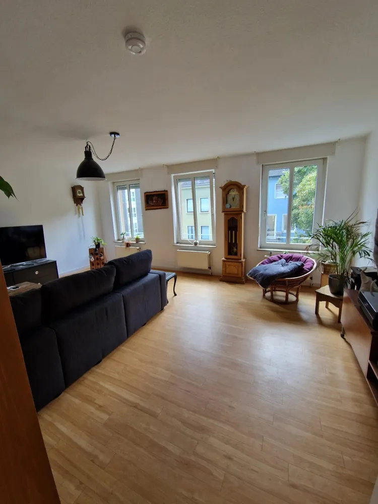 2 Zimmer Wohnung mit 77 m² in Neuss – Bild 1