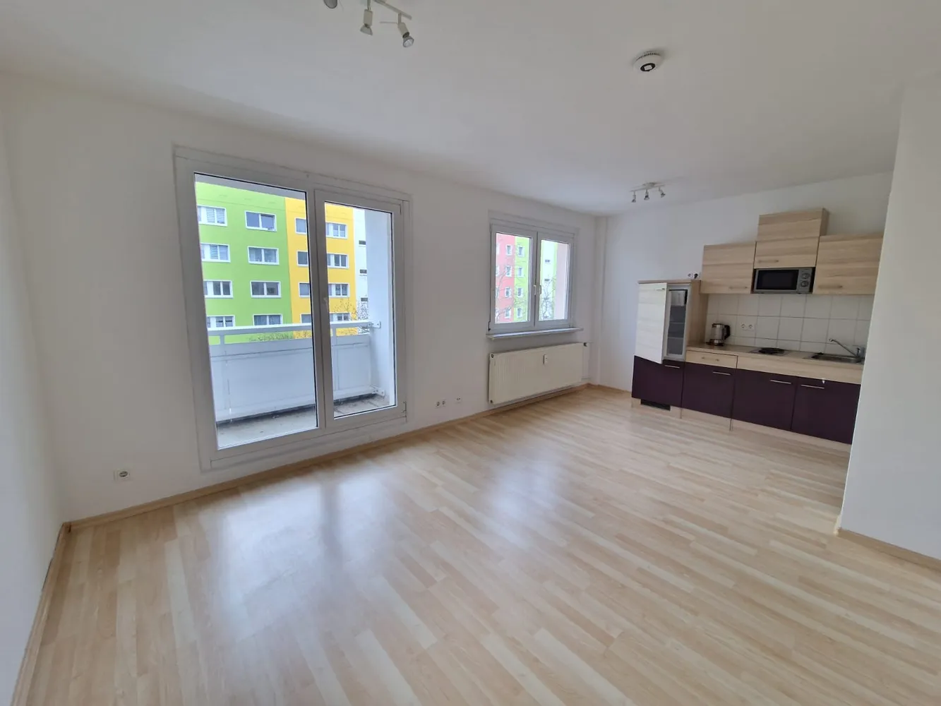 1 Zimmer Wohnung mit 26 m² in Halle (Saale) – Bild 1
