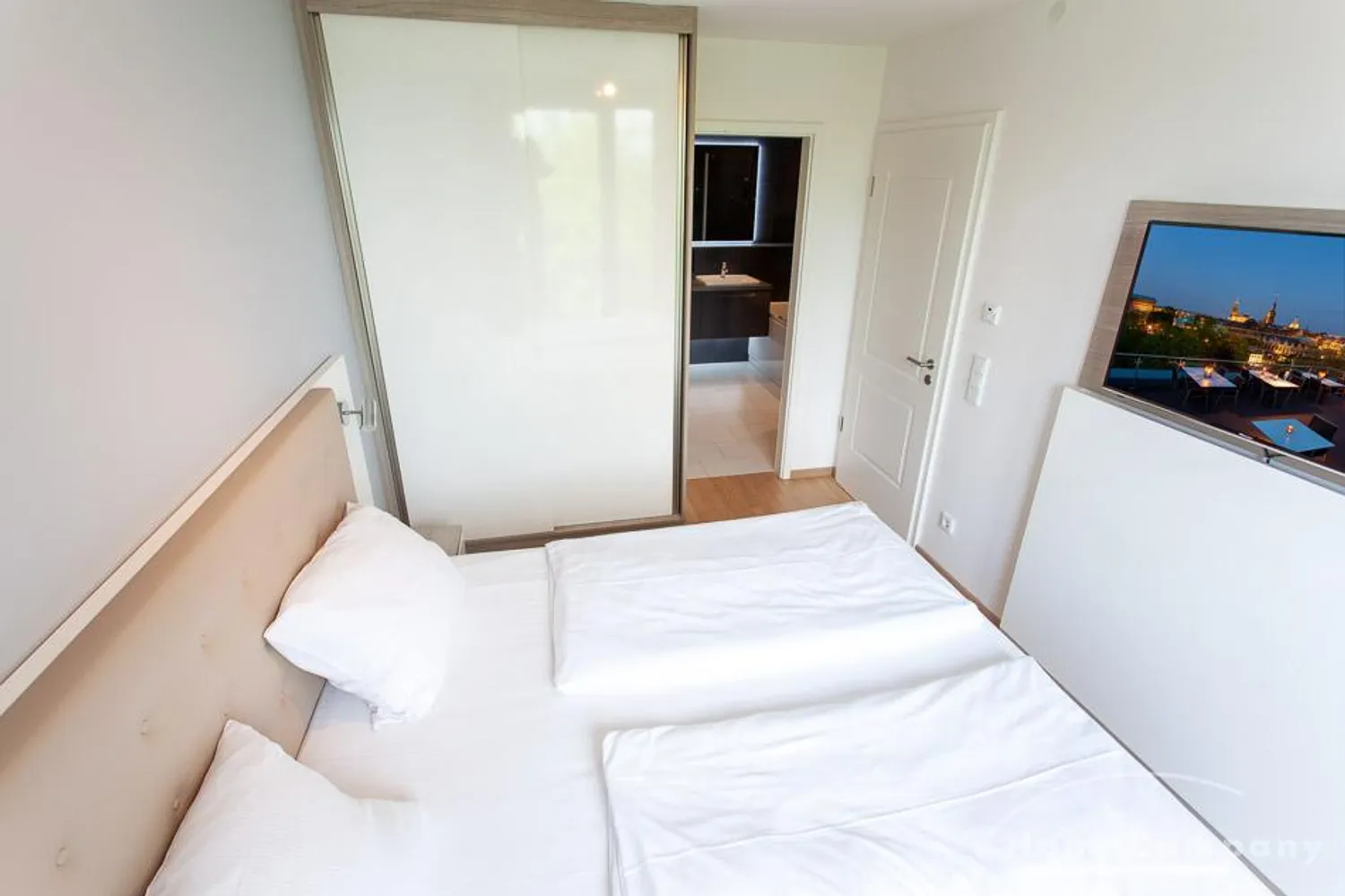 2 Zimmer Wohnung mit 55 m² in Dresden – Bild 8